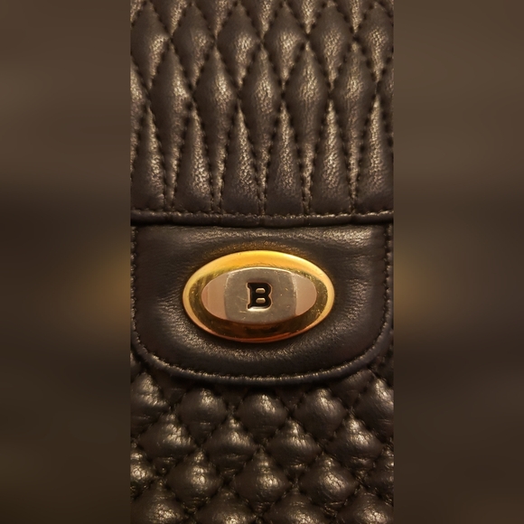 BALLY Quilted Chain Shoulder Bag Lambskin leather Black - Picture 3 of 13